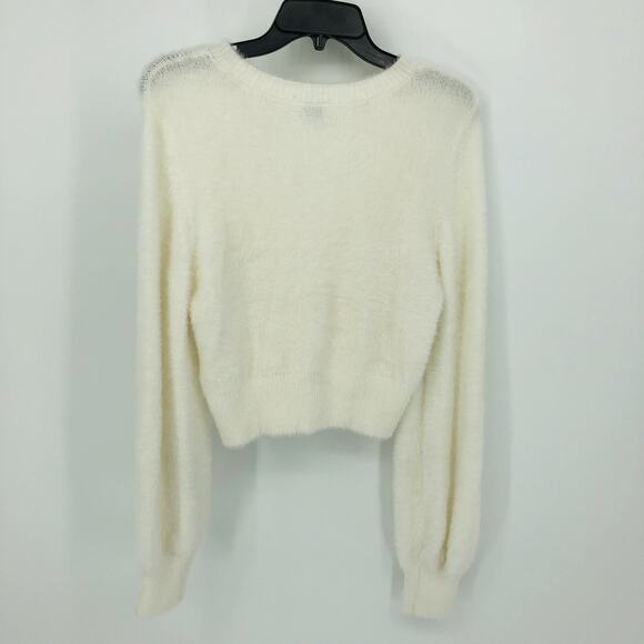 Sunday Best Women's Kitten Sweater Medium White Fuzzy Jersey Knit Crewneck - Picture 7 of 10